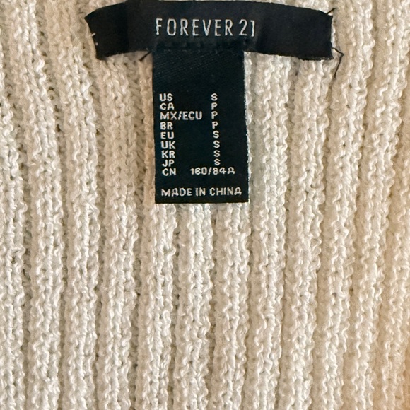 Forever 21 Cream Ribbed Button Front Crop Vest - Picture 3 of 4